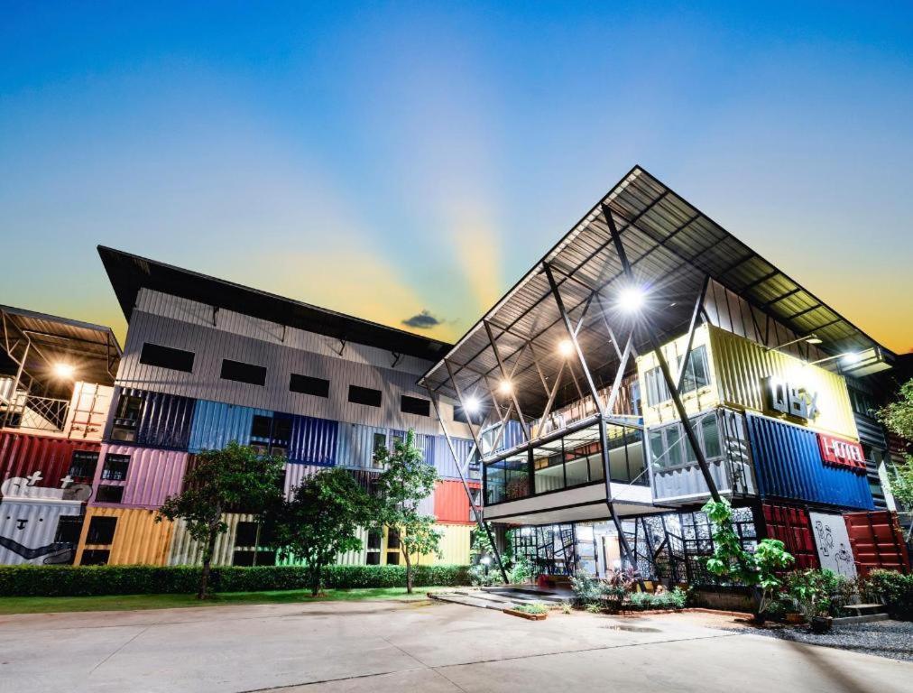 Qbix Hotel Khon Kaen Exterior photo
